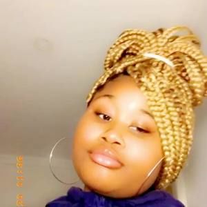 Meet your Posher, Amariah